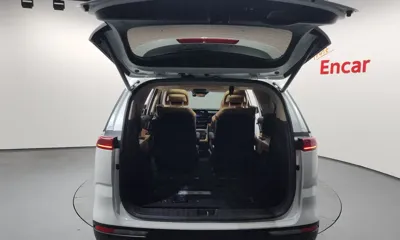 Kia Canival 2022, 59111 км, за 24028.12 USD - фото 20