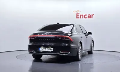 Hyundai Grandeur 2022, 54798 км, за 20546.15 USD