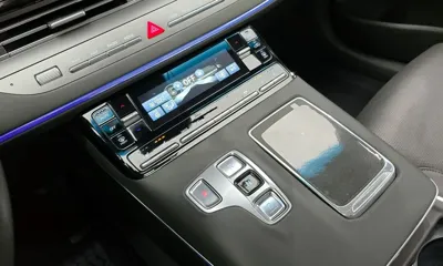 Hyundai Grandeur 2022, 54798 км, за 20546.15 USD - фото 9