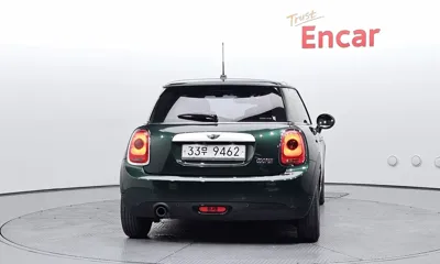 MINI Cooper 2014, 101324 км, за 4225.44 USD