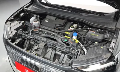 Audi Q4 e-tron 2023, 29820 км, за 24419.06 USD - фото 6