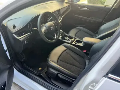 Buick Verano 2018, 60000 км, за 4390.81 USD
