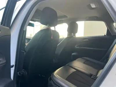 Buick Verano 2018, 60000 км, за 4390.81 USD