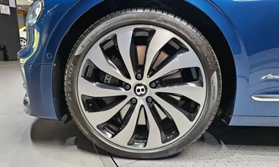 Bentley Flying Spur 2023, 85311 км, за 123127.1 USD
