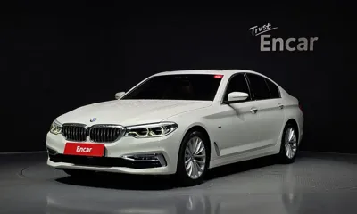 BMW 5-Series · 2018 год