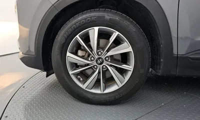 Hyundai Santafe 2019, 117250 км, за 9452.68 USD