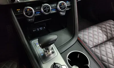 Genesis G70 2018, 69201 км, за 15276.6 USD - фото 9