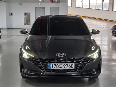 Hyundai Avante 2021, 67021 км, за 8586.73 USD