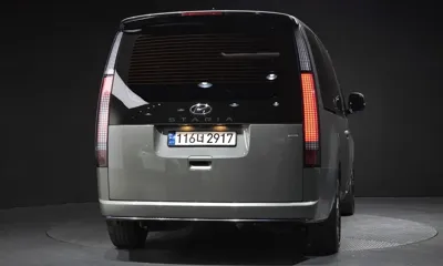 Hyundai Staria 2023, 58904 км, за 23834.42 USD