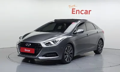 Hyundai i40 · 2012 год