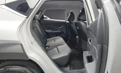 Hyundai Kona 2023, 43090 км, за 15526.92 USD - фото 13