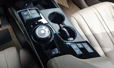 Kia K8 2022, 16512 км, за 18045.16 USD - фото 9