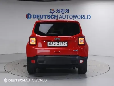 Jeep Renegade 2018, 45436 км, за 7225.43 USD