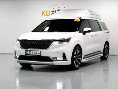 Kia Canival · 2023 год
