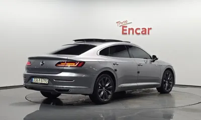Volkswagen Arteon 2020, 58761 км, за 16082.45 USD