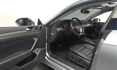 Volkswagen Arteon 2020, 58761 км, за 16082.45 USD - фото 10