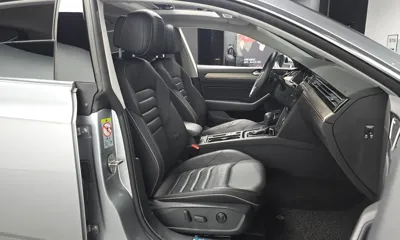 Volkswagen Arteon 2020, 58761 км, за 16082.45 USD - фото 11
