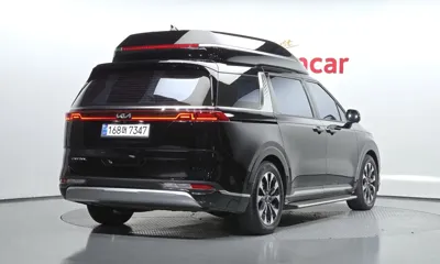 Kia Canival 2023, 51363 км, за 28770.35 USD
