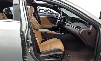 Lexus ES 2019, 87519 км, за 21333.86 USD - фото 11