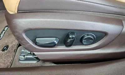 Lexus ES 2019, 87519 км, за 21333.86 USD - фото 31