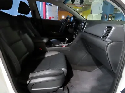 Kia Sportage 2018, 138399 км, за 7752.45 USD - фото 11