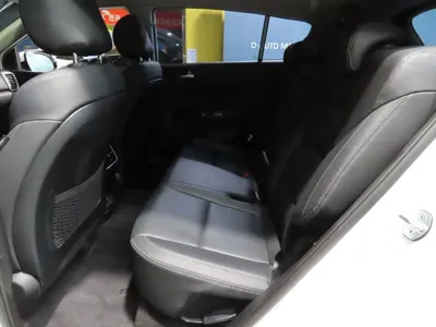 Kia Sportage 2018, 138399 км, за 7752.45 USD - фото 12