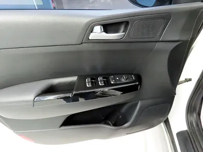 Kia Sportage 2018, 138399 км, за 7752.45 USD - фото 13