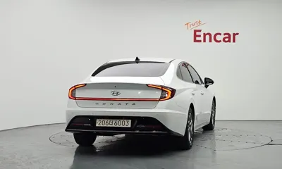 Hyundai Sonata 2022, 134868 км, за 10030.42 USD