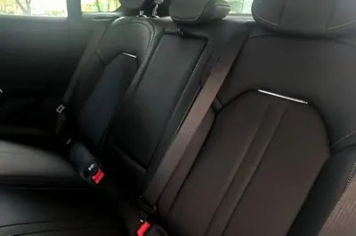 Xiaomi Auto SU7 2026, 100 км, за 41901 USD - фото 19