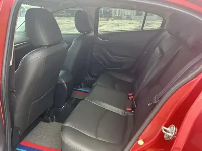 Mazda 3 Axela 2016, 65000 км, за 4973.42 USD