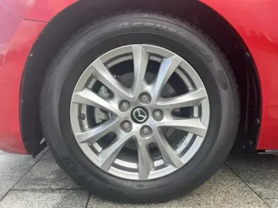 Mazda 3 Axela 2016, 65000 км, за 4973.42 USD - фото 12