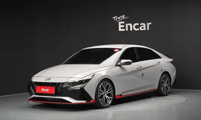 Hyundai Avante · 2022 год
