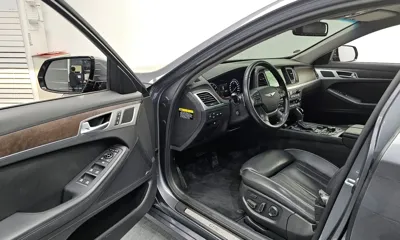 Hyundai Genesis 2015, 106590 км, за 9382.23 USD - фото 10