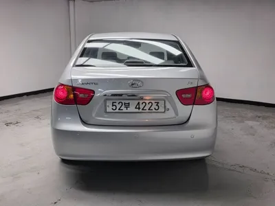 Hyundai Avante 2007, 80950 км, за 1888.39 USD