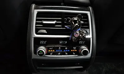 BMW 7-Series 2018, 67850 км, за 26372.33 USD - фото 20