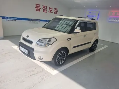 Kia Soul 2010, 78487 км, за 2510.74 USD