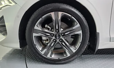 Kia K5 2020, 87537 км, за 13196.38 USD
