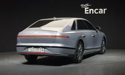 Hyundai Grandeur 2023, 143678 км, за 36104.64 USD - фото 2