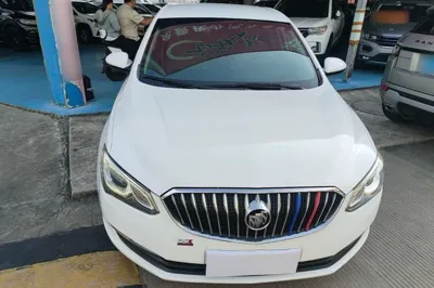 Buick GT 2017, 98700 км, за 5833 USD