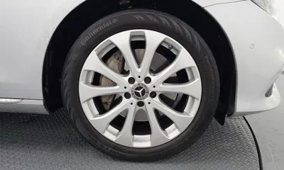 Mercedes-Benz E-Class 2019, 142025 км, за 12251.65 USD