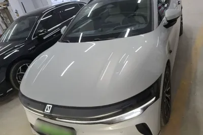 Zeekr 007GT 2025, 17200 км, за 27296 USD