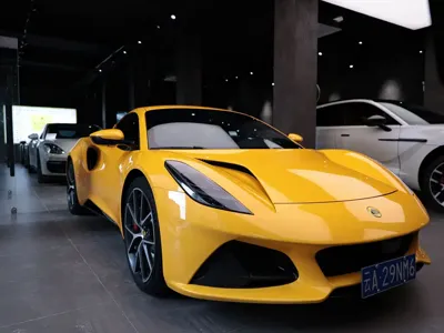 Lotus Emira · 2024 год