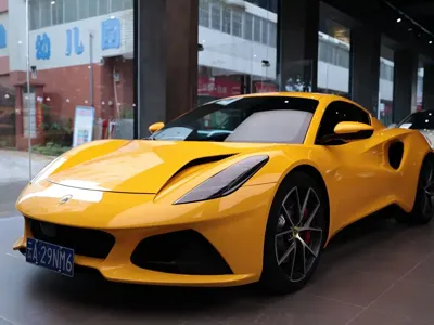 Lotus Emira 2024, 25000 км, за 92721.2 USD - фото 13