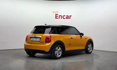MINI Cooper 2014, 76855 км, за 2947.35 USD