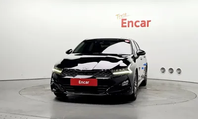 Kia K5 2021, 73560 км, за 12286.29 USD