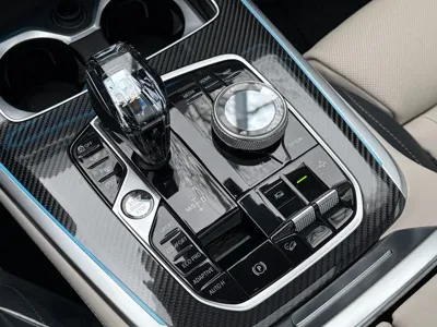 BMW X7 2022, 48090 км, за 62451.27 USD - фото 13