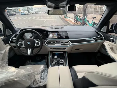 BMW X7 2022, 48090 км, за 62451.27 USD - фото 20