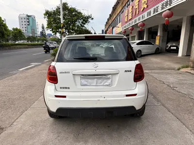 Suzuki SX4