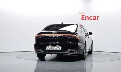 Hyundai Grandeur 2022, 57694 км, за 14910.66 USD
