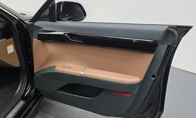 Hyundai Grandeur 2023, 30013 км, за 24097.73 USD - фото 24